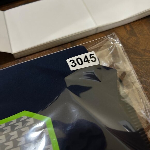 Seattle Seahawks Youth Jersey L (14/16) Navy Blue Russell Wilson #3 NFL Football - Picture 11 of 12